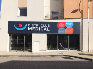 distri-club-medical-pont-eveque-vitrine-magasin